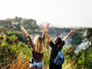 VivoIdiomas. Amigas.